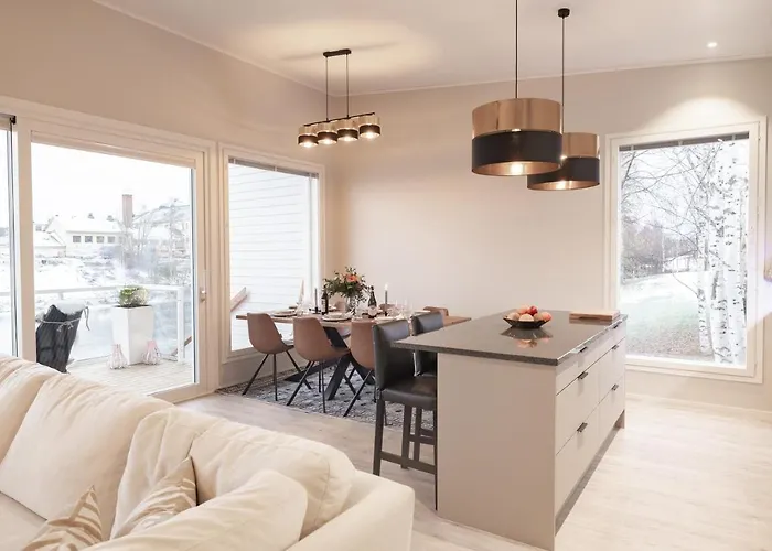 Luxury Rantapolku 로바니에미